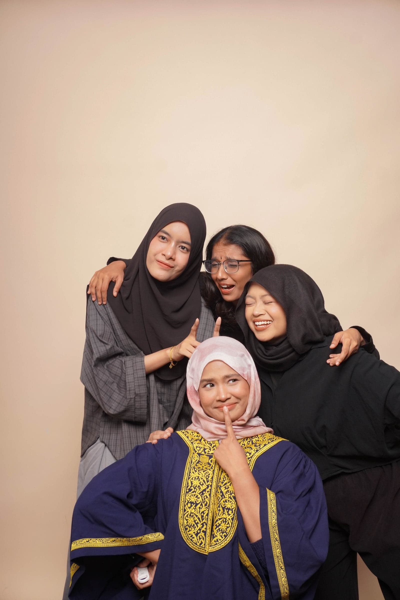 Family graduation portraits